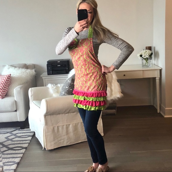 🆕 NWOT Cutest Apron! - Picture 2 of 5